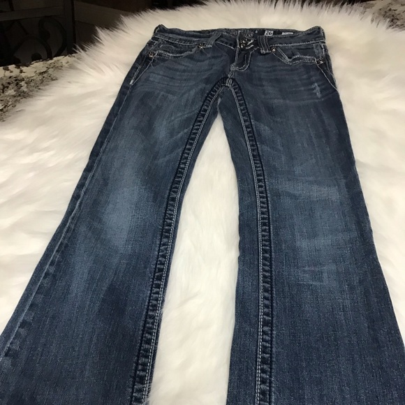 ❤️SOLD❤️Miss Me Jeans - Picture 5 of 7